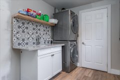 27-Laundry-Room