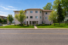 25-Front-of-Building