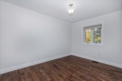 11-burbank-Bedroom-2