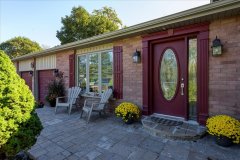 11-burbank-Front-Patio