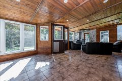 08-Sun-Room
