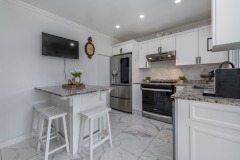 14-Kitchen