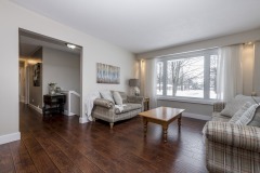 04-Living-Room