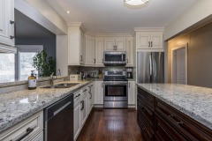 09-Kitchen