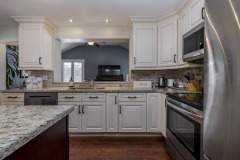 10-Kitchen
