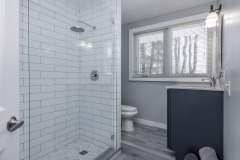 14-Ensuite-Bathroom
