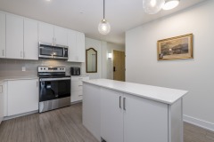 09-Kitchen