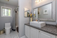 12-Bathroom
