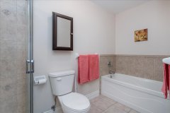 20-Ensuite-Bathroom