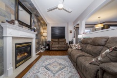 10-Family-Room