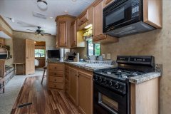 04-Kitchen