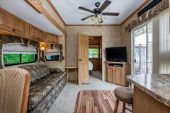 06-Living-Room