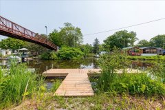 19-Dock
