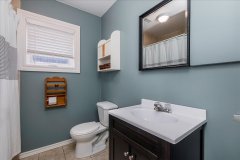 31-Bathroom