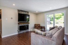 03-Living-Room