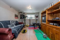 13-In-Law-Suite-Living-Room