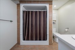 23-In-Law-Suite-Bathroom