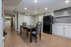 196-edgehill-In-Law-Suite-Dining-Room-1