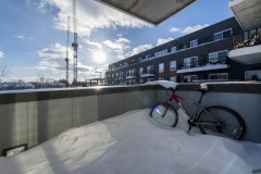 224-430-essa-Balcony-2