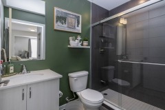 224-430-essa-Ensuite-Bathroom