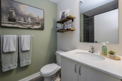 224-430-essa-Full-Bathroom