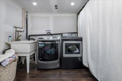 18-Laundry-Room