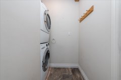 24-Main-Floor-Laundry