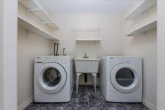 51-In-Law-Suite-Laundry-Room