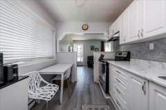 08-Kitchen