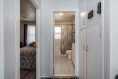 09-Hallway