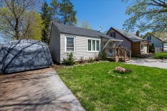 21-Front-Yard