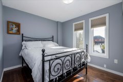 28-frontier-Bedroom-2