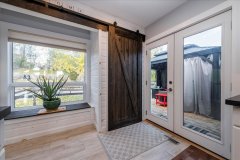 28-frontier-Kitchen-laundry
