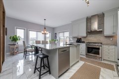 09-Kitchen