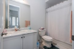 14-Bathroom