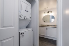 302-492-laclie-Laundry-Area