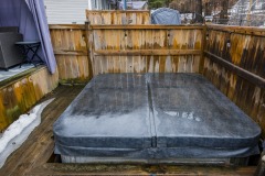 28-Hot-Tub