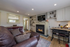07-Living-Room
