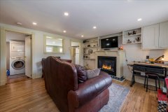 06-Living-Room