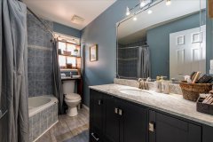 34-butternut-bathroom-1