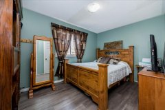 34-butternut-bedroom-2