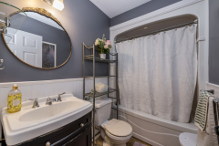 17-Ensuite-Bathroom