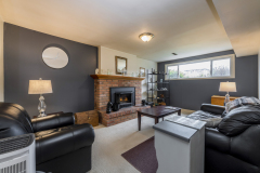 16-Family-Room