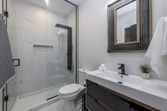 33-Ensuite-Bathroom