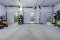 48-Inside-Garage