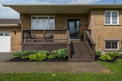 02-Front-Deck