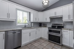 09-Kitchen