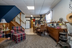 21-Family-Room