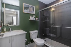 15-Ensuite-Bathroom