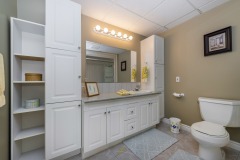 26-In-Law-Suite-Bathroom
